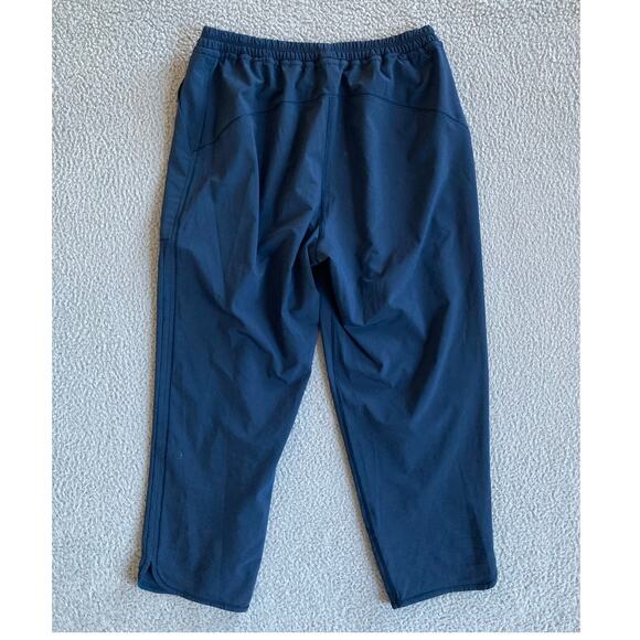 Lululemon Pants 8 Medium Cropped Pull On Stretch Pocket Navy Blue High Rise - Picture 6 of 13